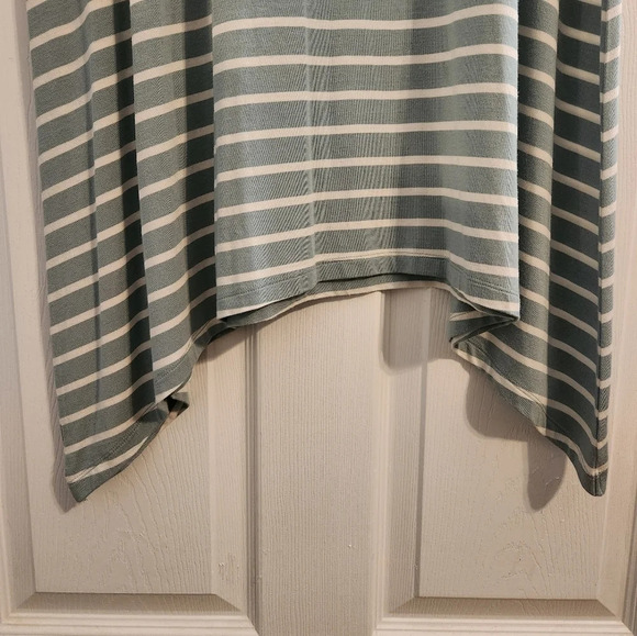 Matilda Jane A symmetrical midi jade striped oversized tshirt dress size small - Picture 6 of 9